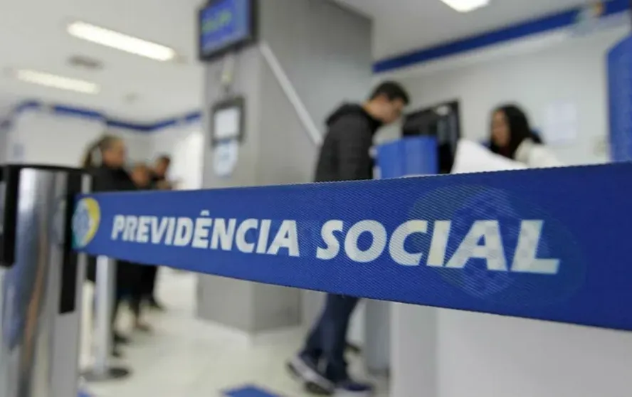Descontos indevidos em benefício previdenciário