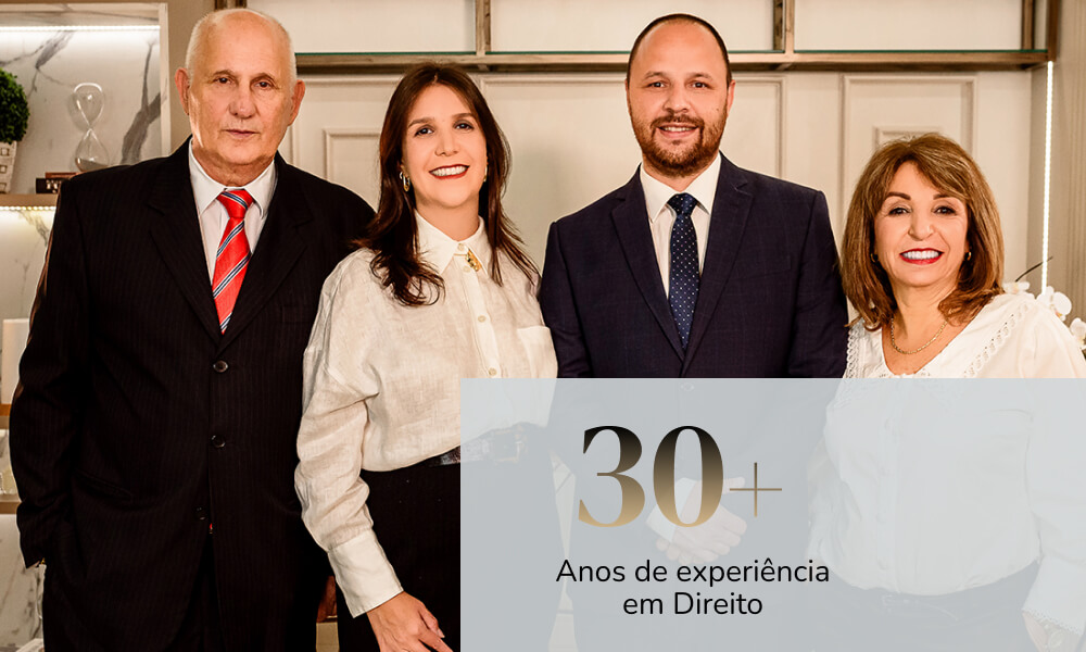 Mais de trinta anos de experiência em Direito